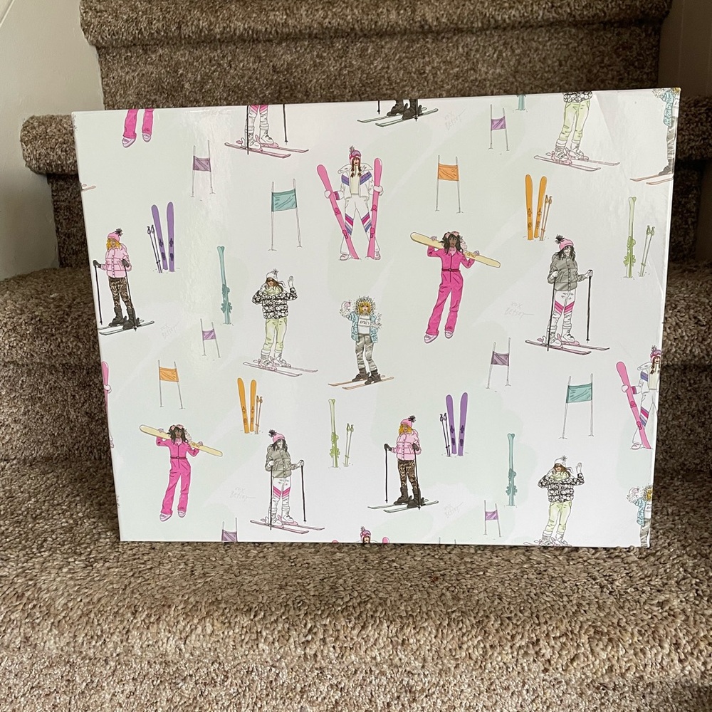 Betsy Johnson - image 8